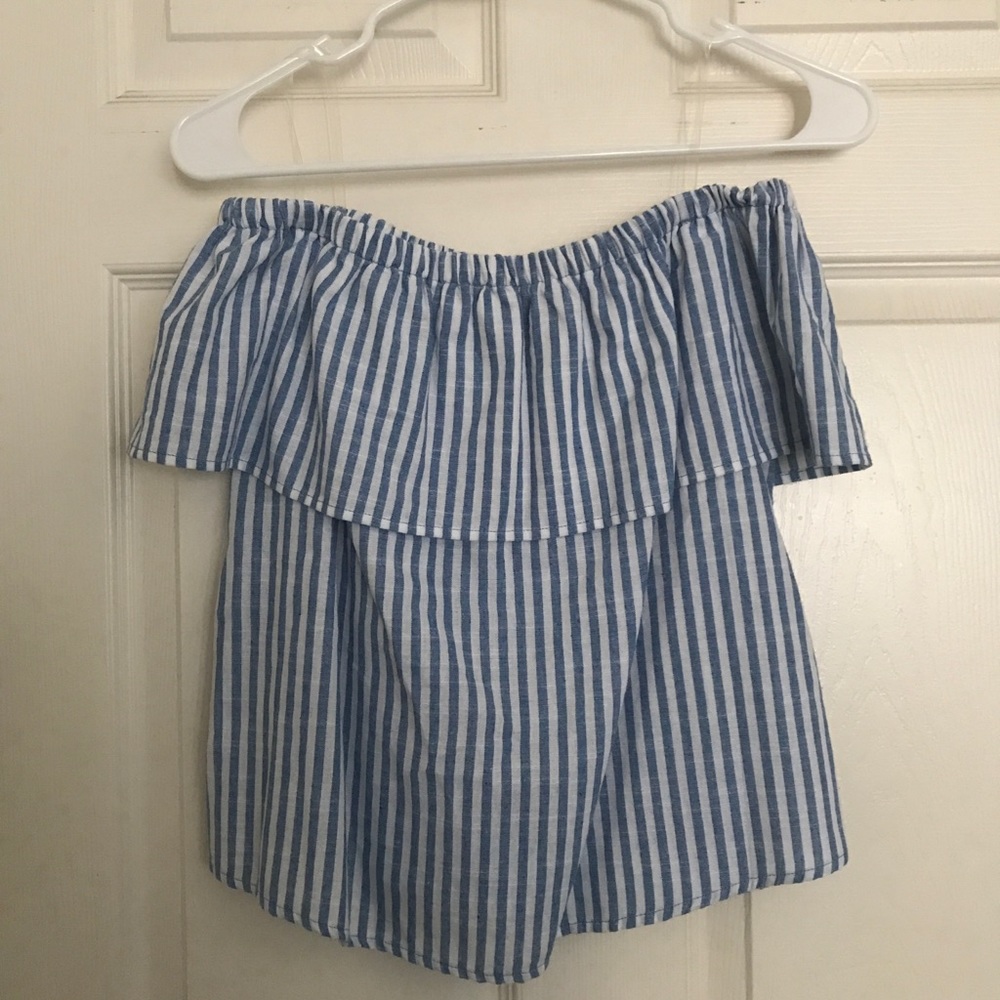 NWOT Off The Shoulder Striped Top